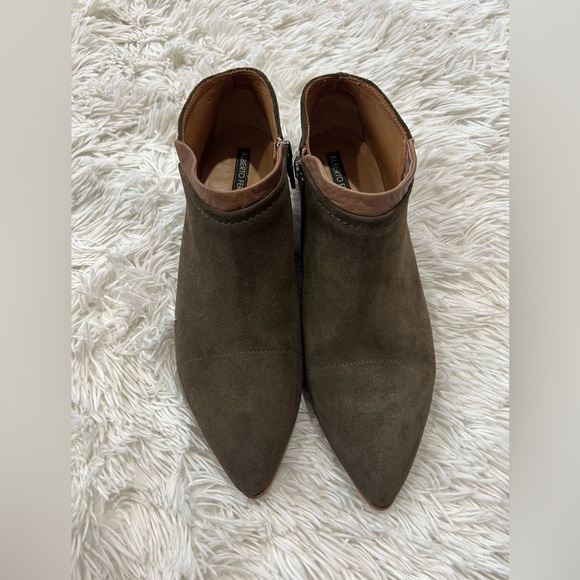 Alberto Fermani Serafina Suede Pointed Toe Booties - Size 38 US 7.5 - Picture 2 of 11